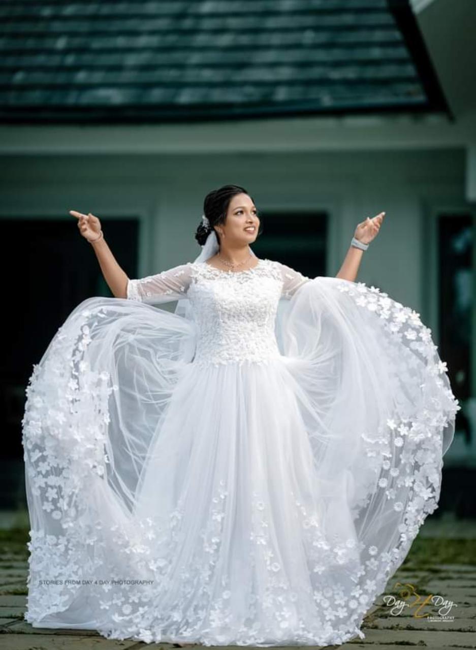 DREAM LAND BRIDAL STUDIO KAKKAVAYAL